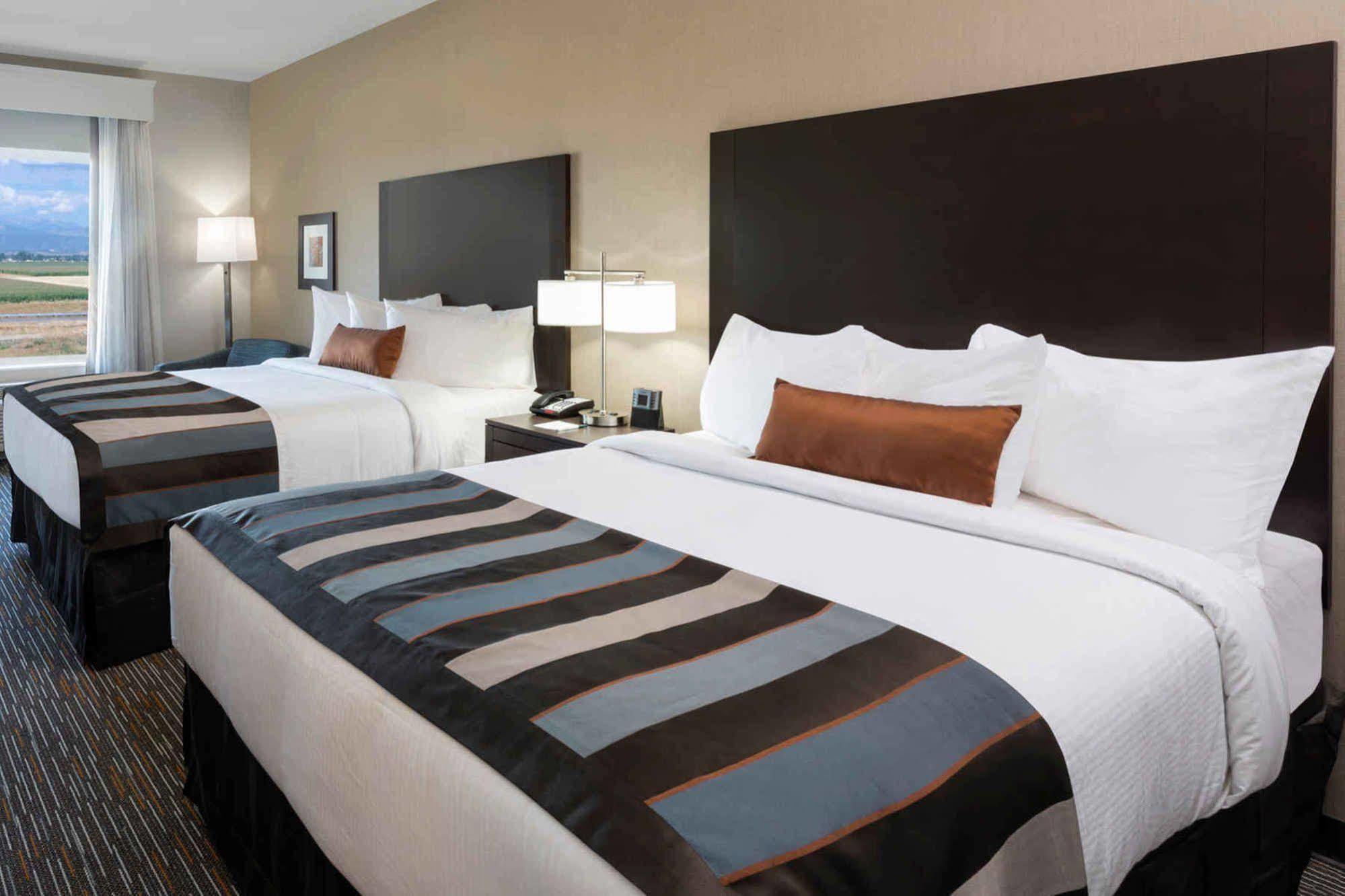 วินเกท บาย วินด์แฮม เดียป มองต์ตัน Hotel มองก์ตัน ภายนอก รูปภาพ